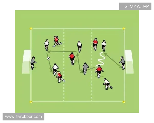 成都足球队中路突破战术解析与球队未来发展展望